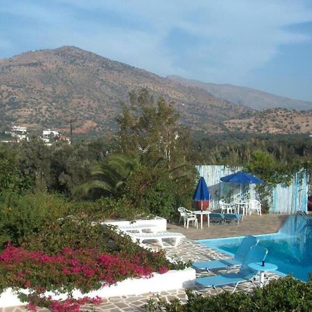 איה גליני Sunningdale Hotel מראה חיצוני תמונה